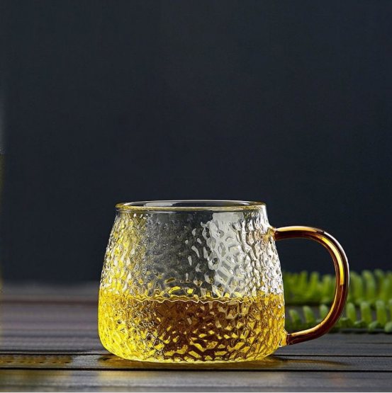 Waarom hebben we transparante wijnglazen nodig als we drinken?