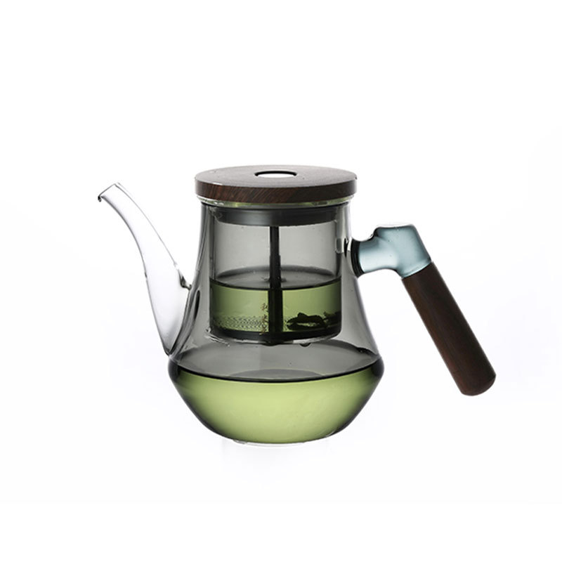 Glazen theepot met thee-waterafscheider en filter voor thuisgebruik